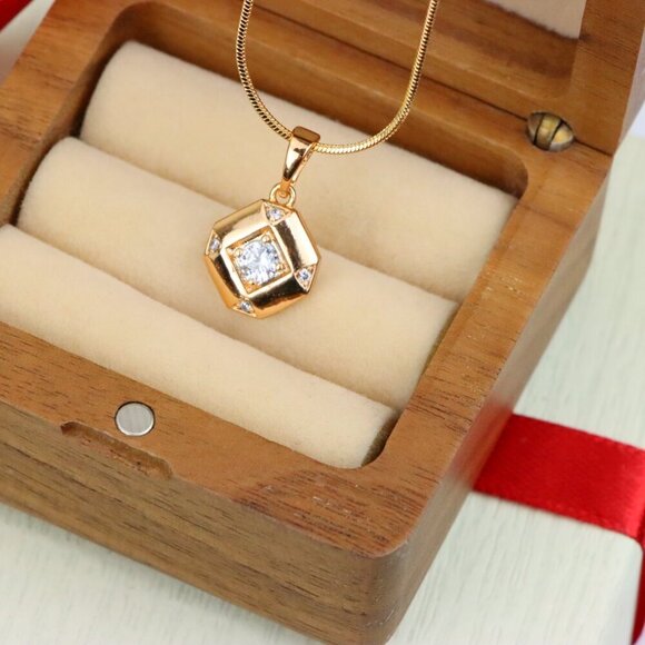 "Rose Gold Geometric Pendant with Central Sparkling Stone Detail, XPPT1387 - Picture 2 of 13